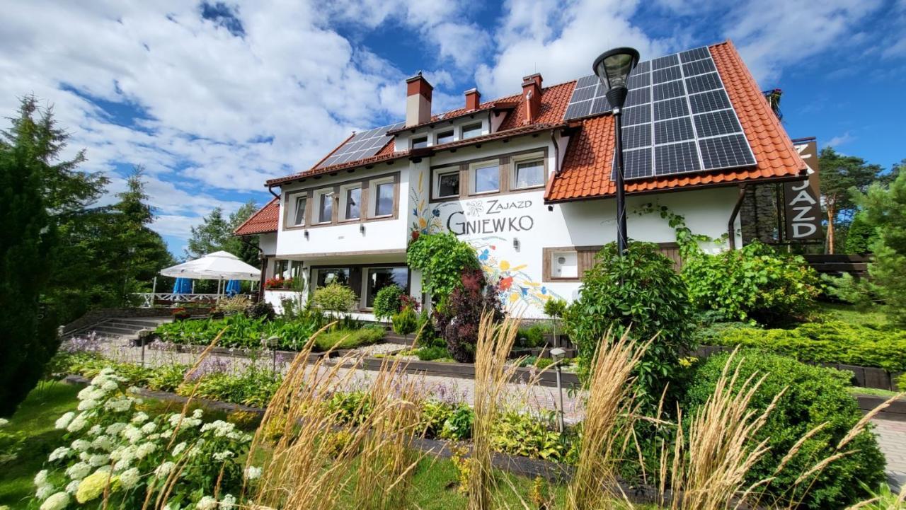 Zajazd Gniewko Mala Karczma Exterior foto